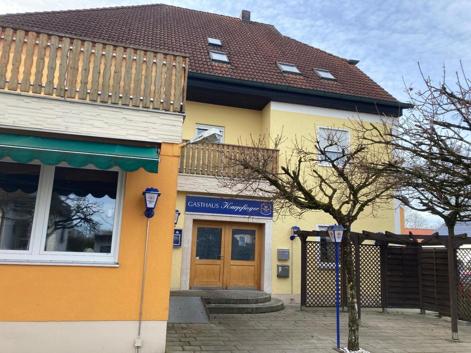 Gasthaus Karpfinger Aiterhofen Buitenkant foto