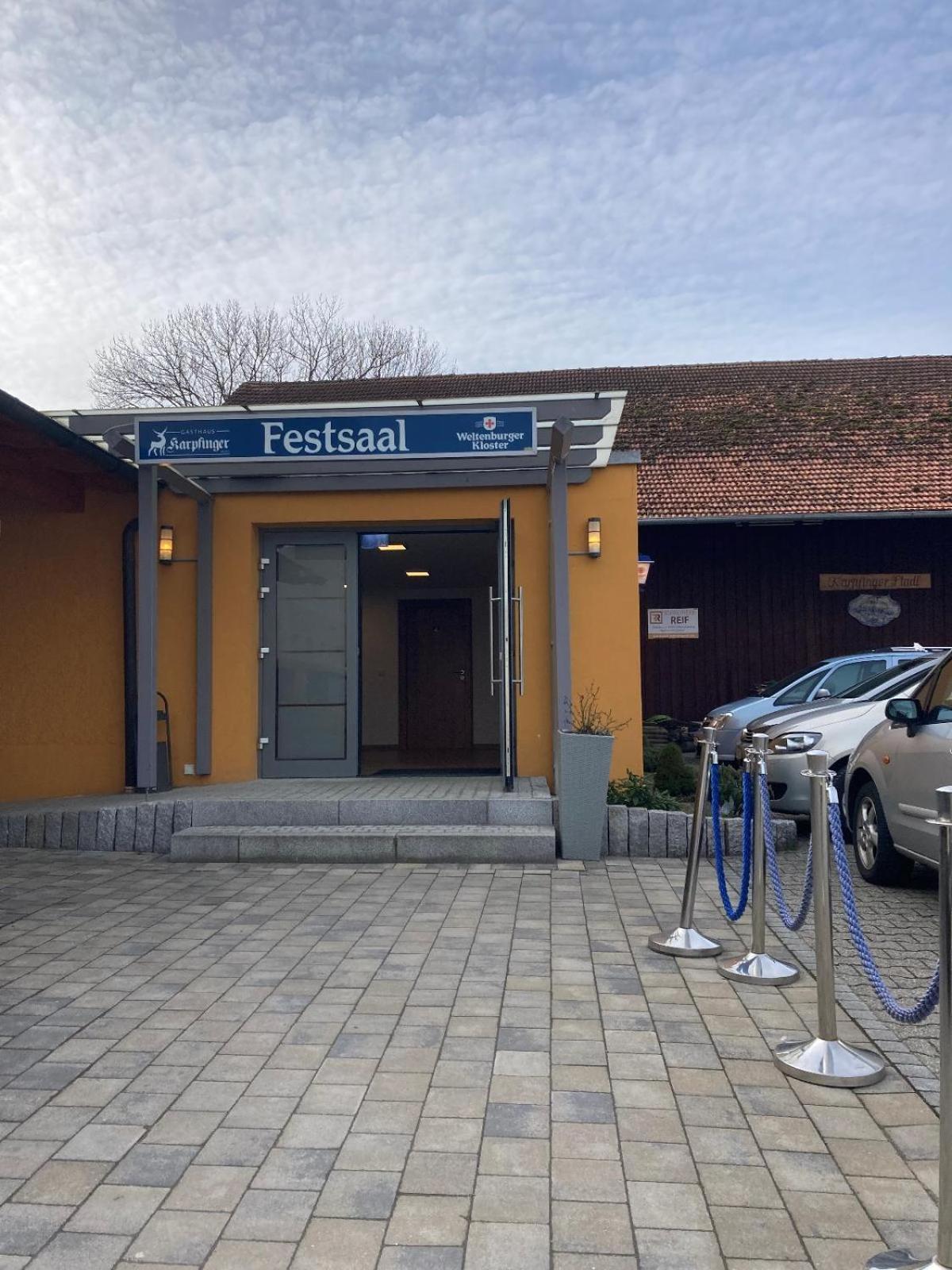 Gasthaus Karpfinger Aiterhofen Buitenkant foto